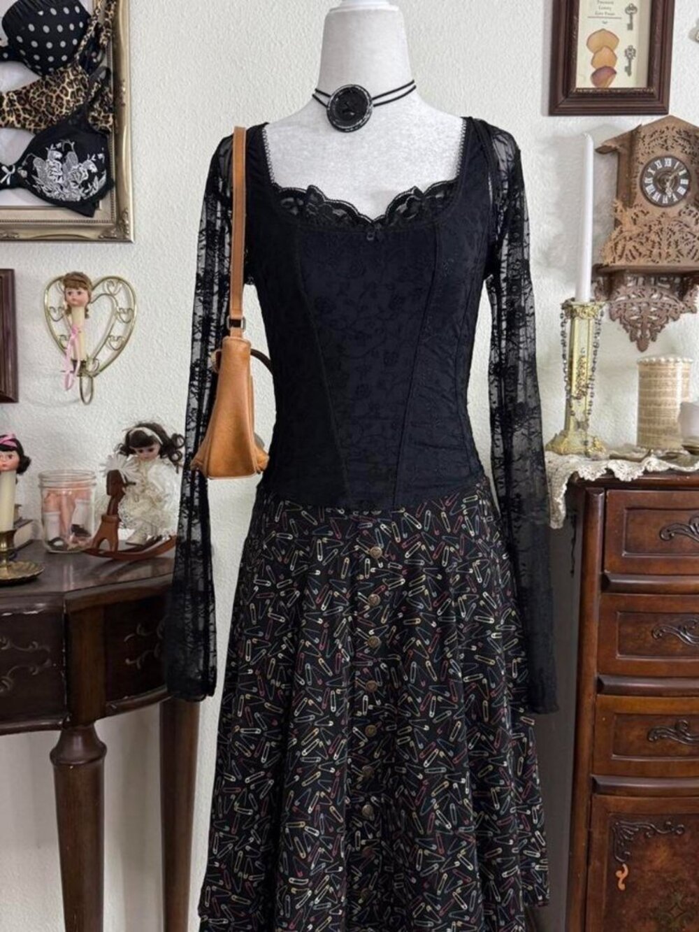 2010s quirky twee whimsical safety pin graphic midi skirt w pockets
